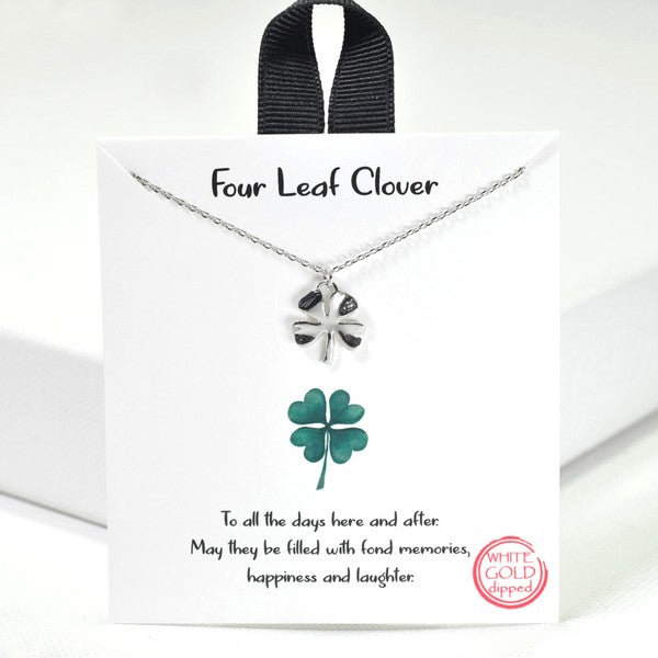 Momento Necklace