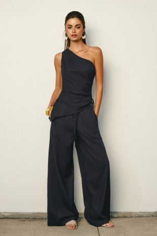 Overboard One-Shoulder Top